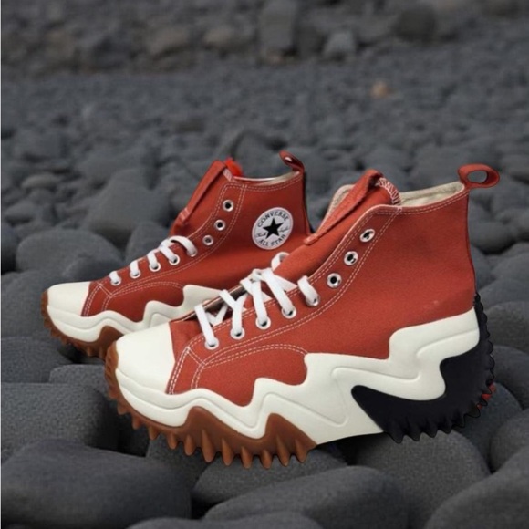 Converse Red and Black High-Top Sneakers with Iconic Design - Picture 4 of 5